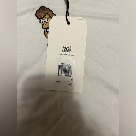 NWT Levis x Simpsons Baby Tee - Picture 6 of 6